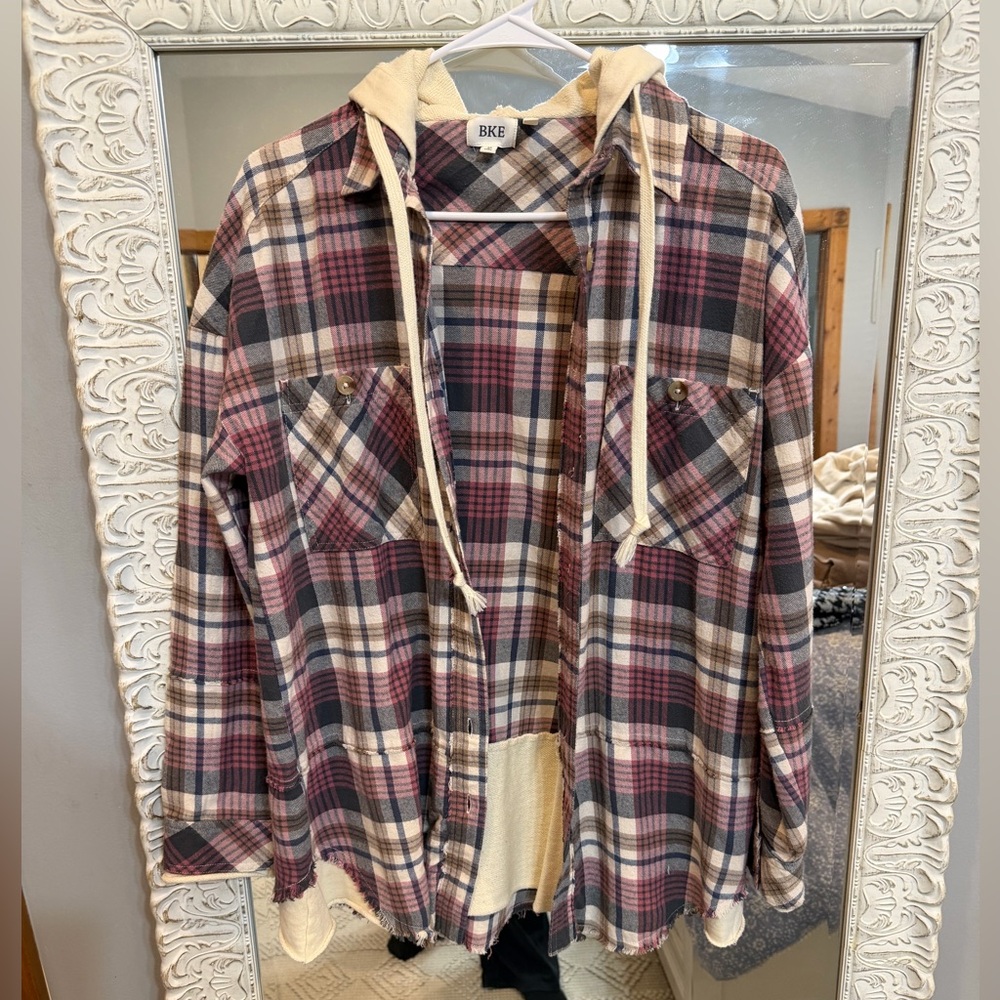 BKE Checkered Hoodie Shirt in Pink and Cream